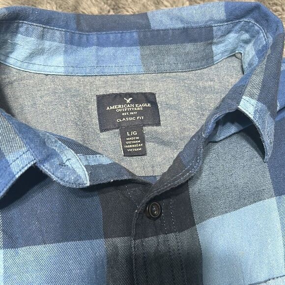 American Eagle Flannel - Picture 2 of 7